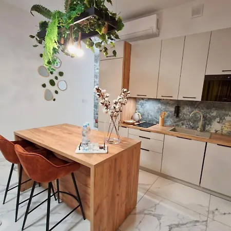 Apartment P6 Retro Nest